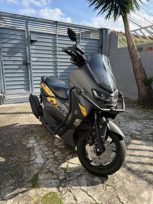 YAMAHA NMAX CONNECTED 160 SE ABS 